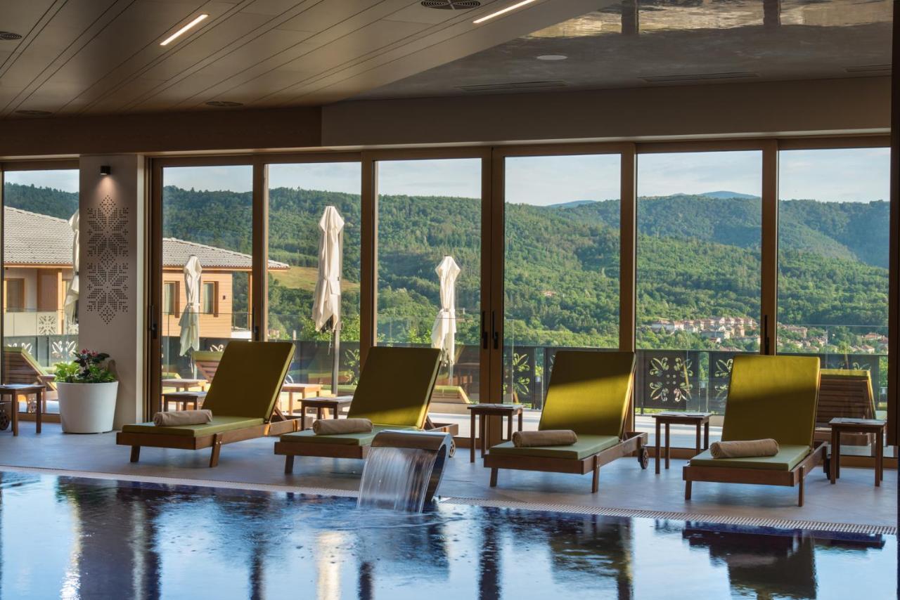 Wine & Spa Hotel Chukara 트리아브나 외부 사진