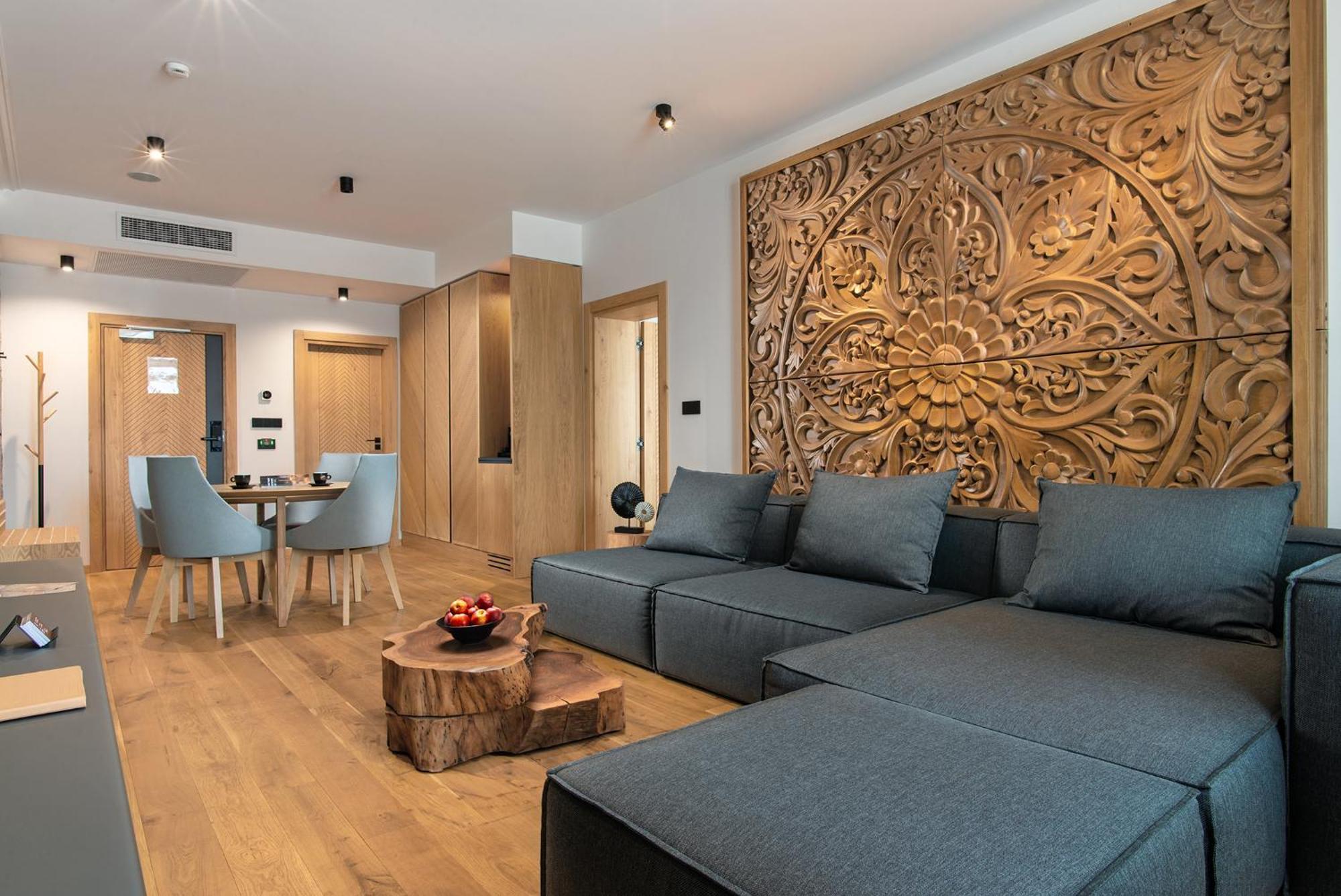 Wine & Spa Hotel Chukara 트리아브나 외부 사진